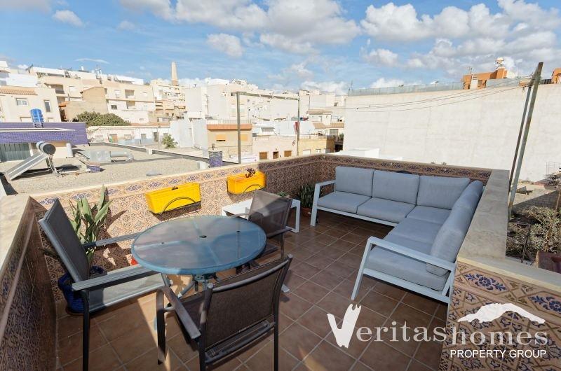 Apartment in Garrucha - Image 2